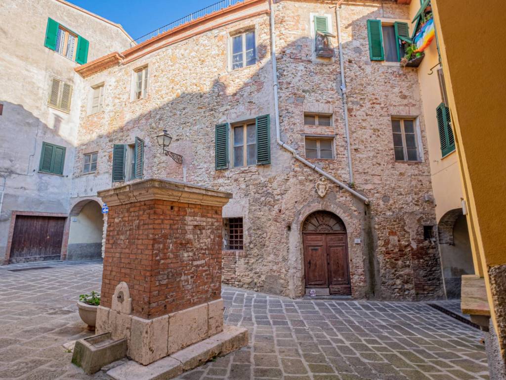 Appartamento a Monterotondo marittimo in Via Varese - Foto 3