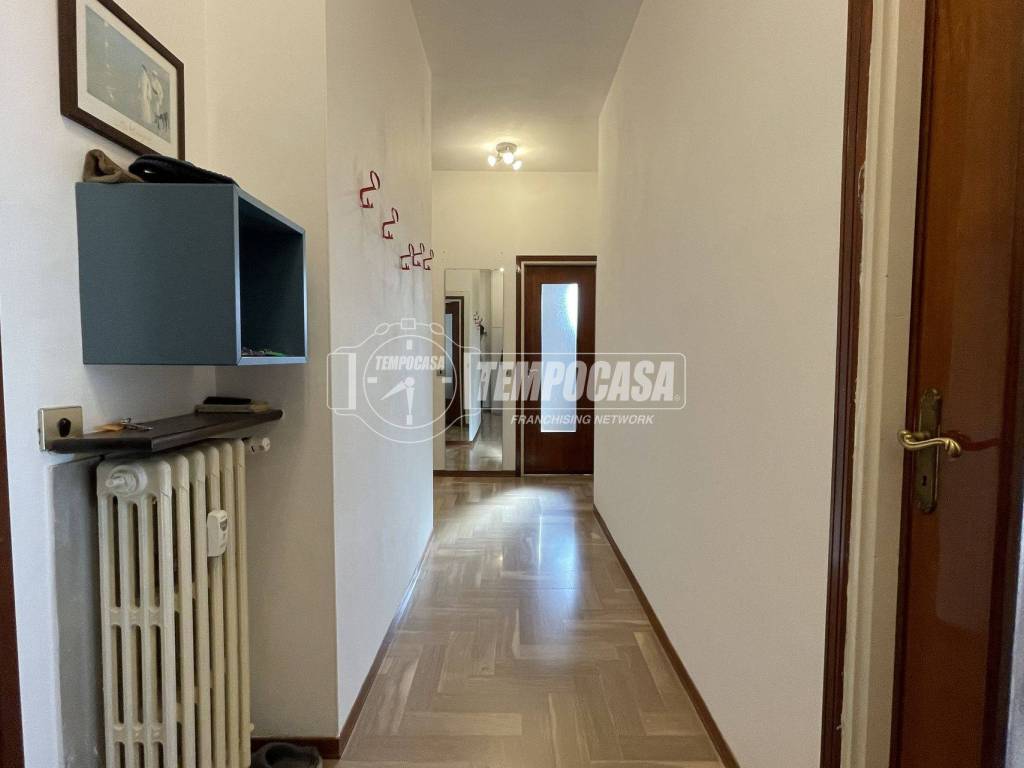 Appartamento a Asti in Via Morando Silvio 13 - Foto 3