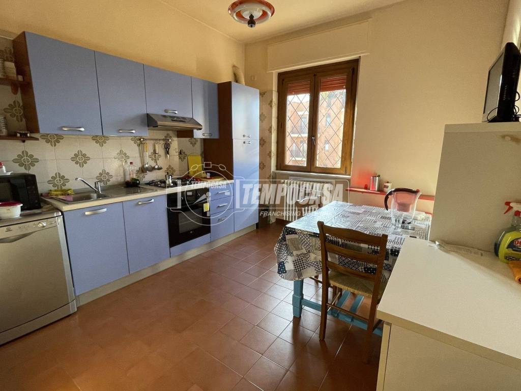 Appartamento a Asti in Via Morando Silvio 13 - Foto 4