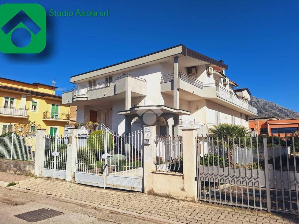 Villa a Airola in Via Annunziata - Foto 2