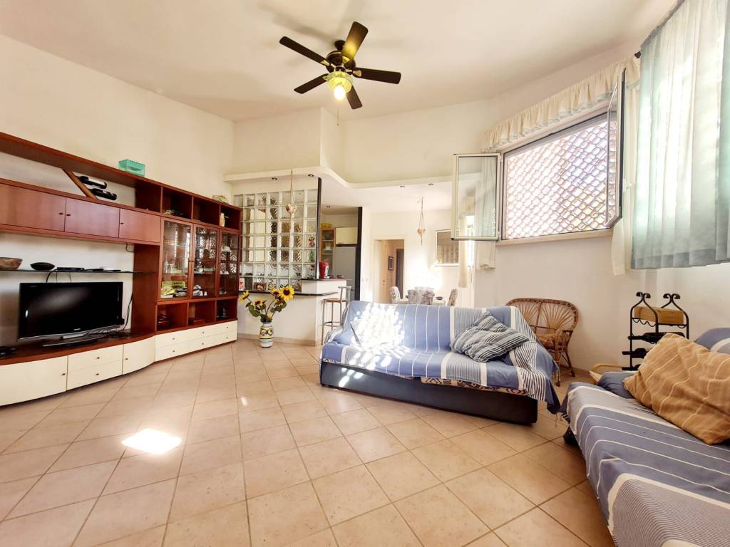 Villa a San felice circeo in Via Terracina, 397 - Foto 5