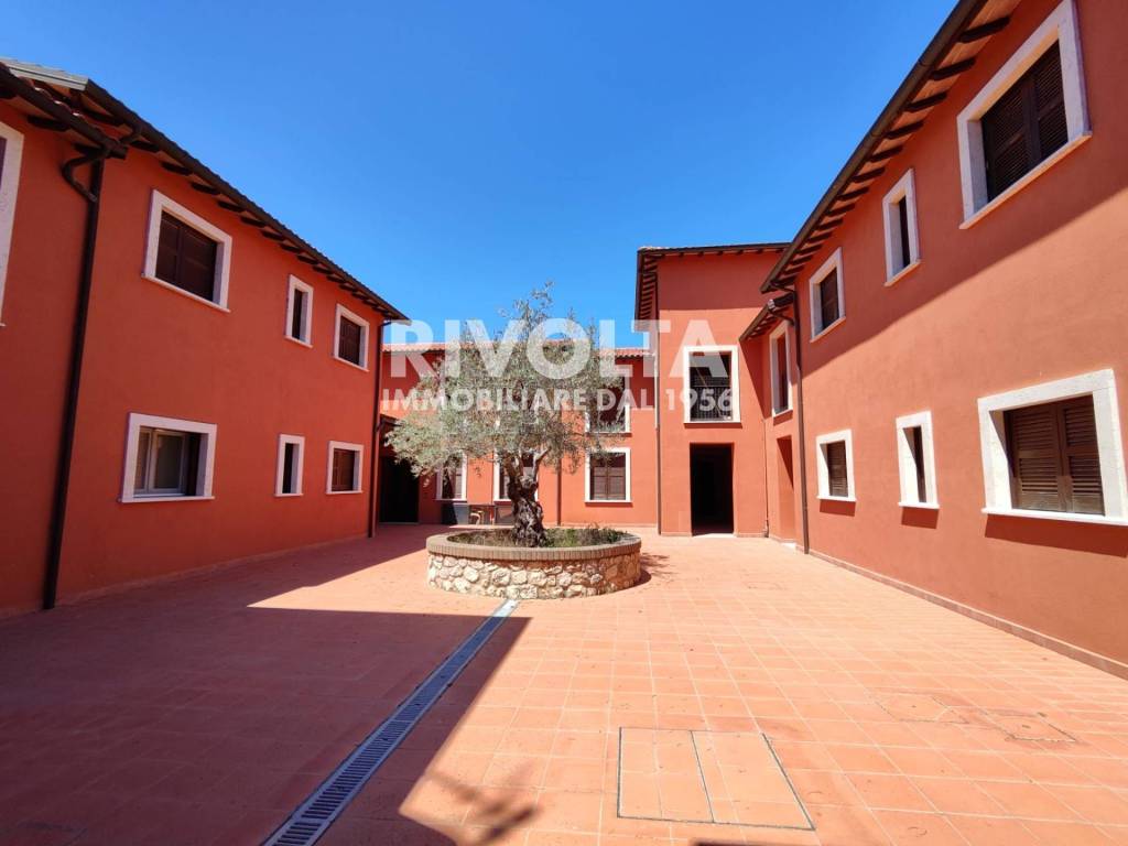 Palazzo / stabile a Manciano in Via Aurinia - Foto 4