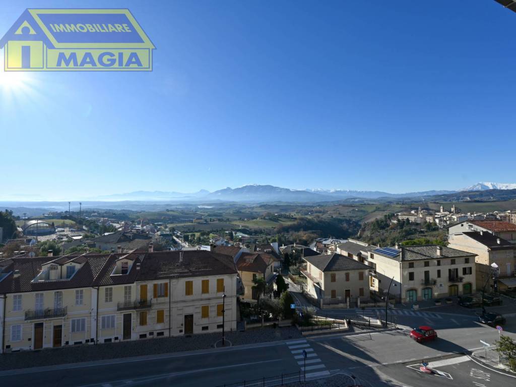 Appartamento a Offida in Piazzale loris annibaldi, 10 - Foto 2