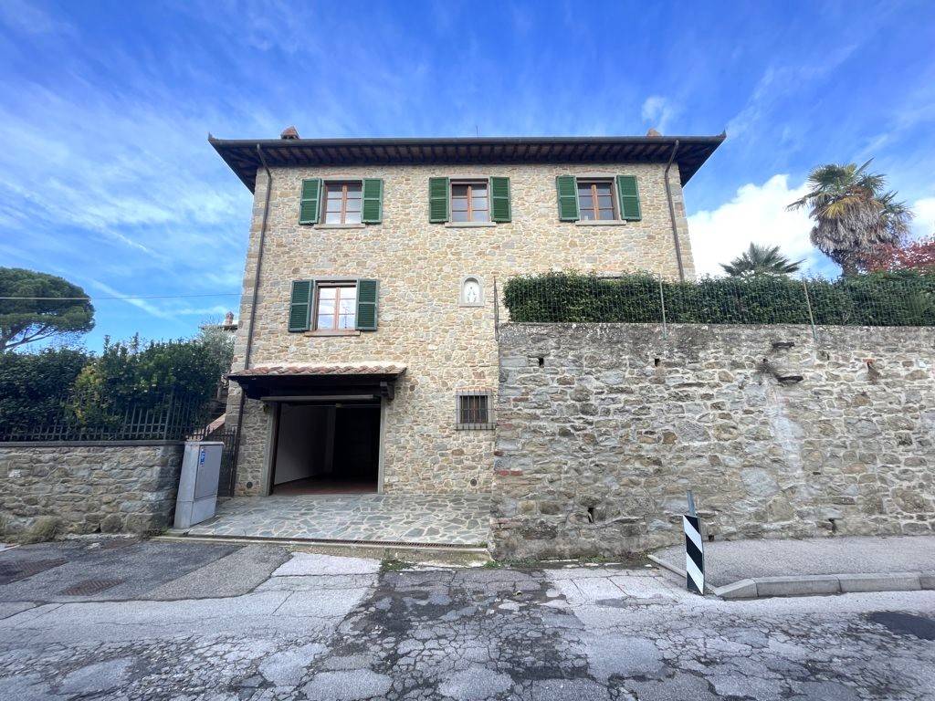 Villa a Cortona in Via Luca Signorelli, 20 - Foto 2