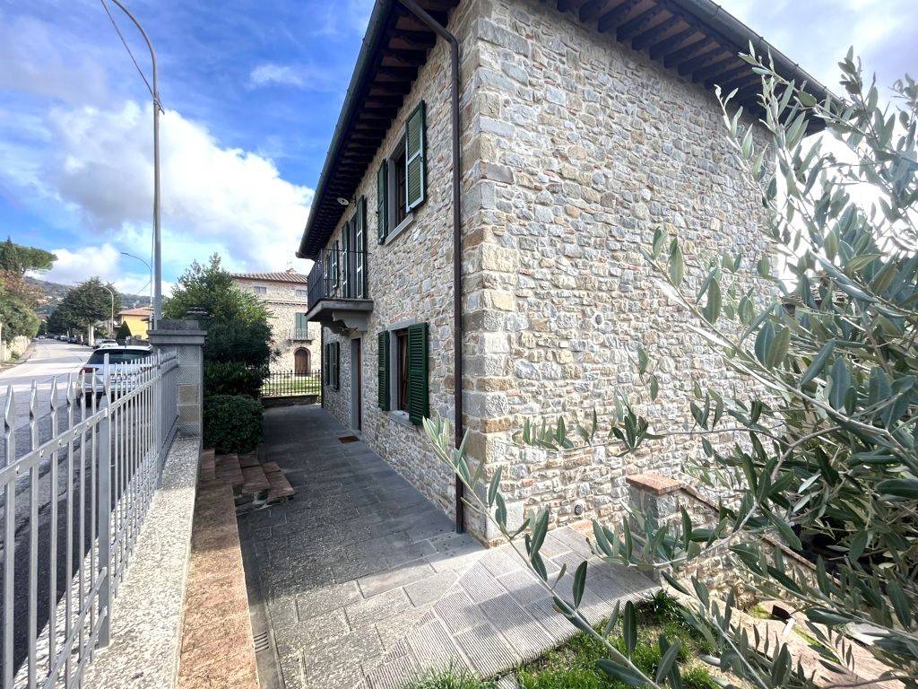 Villa a Cortona in Via Luca Signorelli, 20 - Foto 4