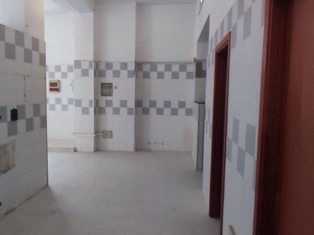 Immobile a Capo d'orlando in Via Vittorio Veneto, 90 - Foto 4