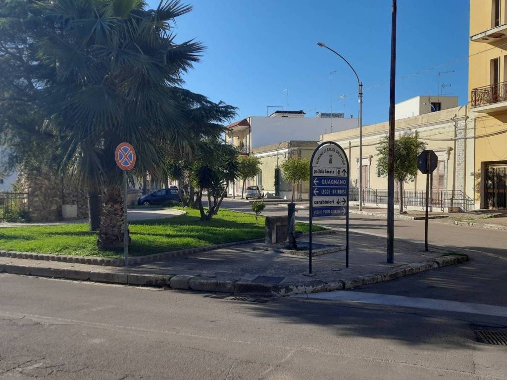 Villa a Salice salentino in Via Maria Cristina di Savoia, 84 - Foto 2