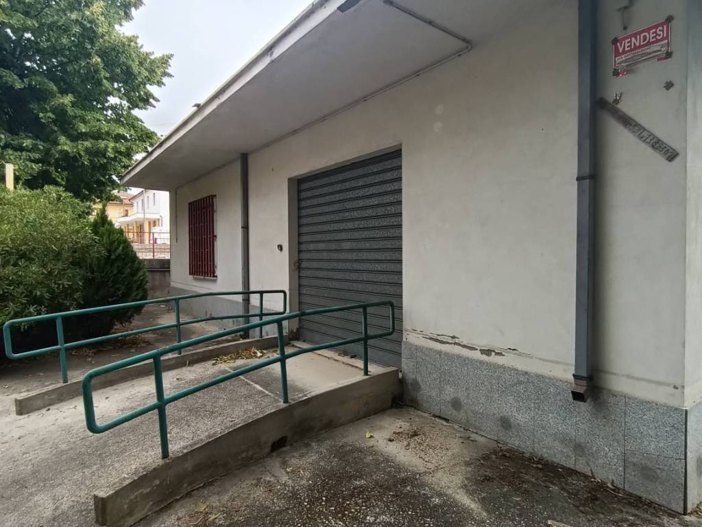 Appartamento a Collecorvino in Viale dei Pini - Foto 2