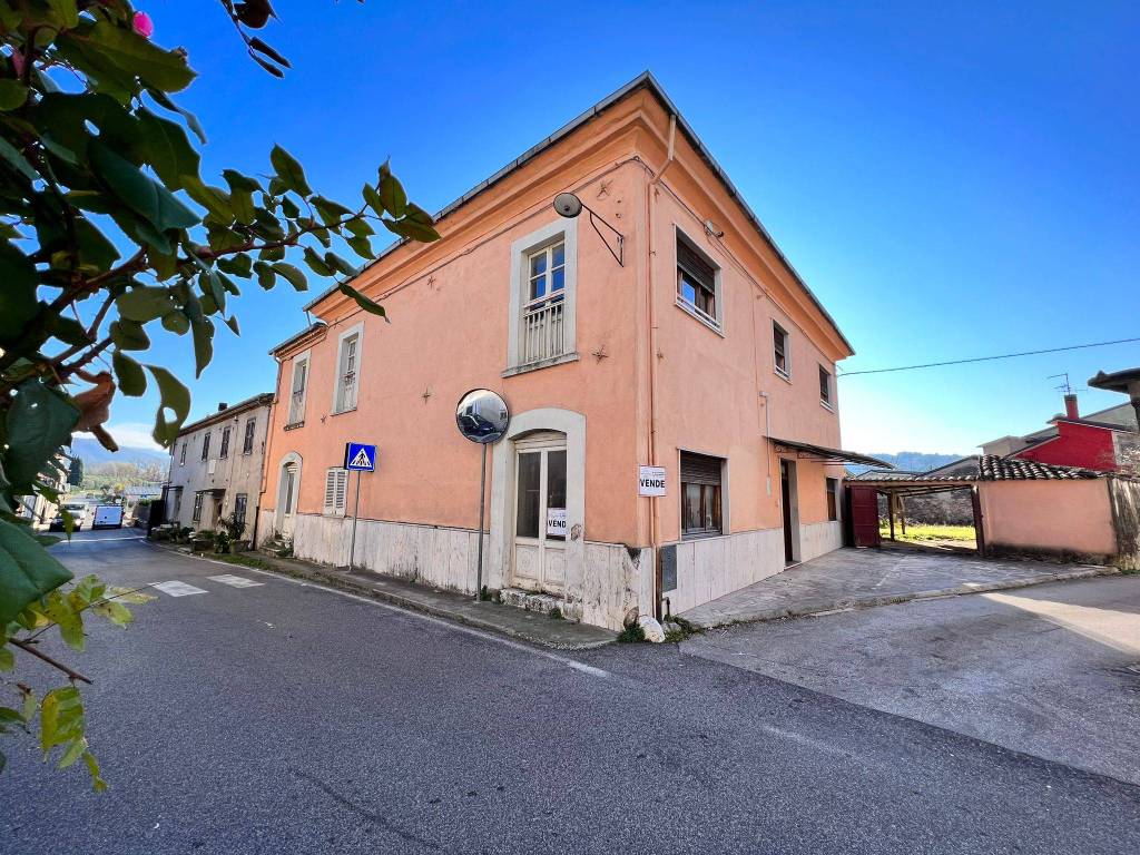 Casa indipendente a Sora in Via Molino, 70 - Foto 2