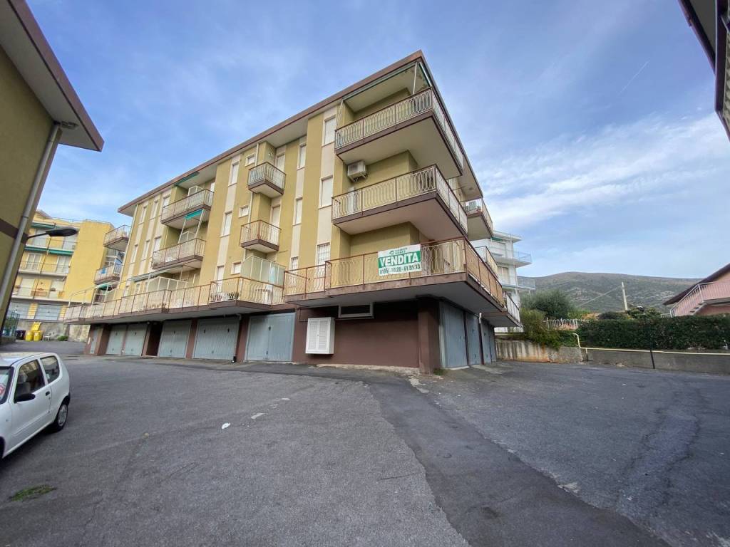 Appartamento a Ceriale in Via Alba - Foto 3