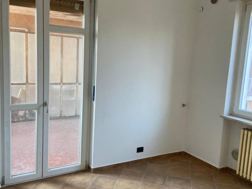 Appartamento a Casale monferrato in Corso Duca d'Aosta, 7 - Foto 2