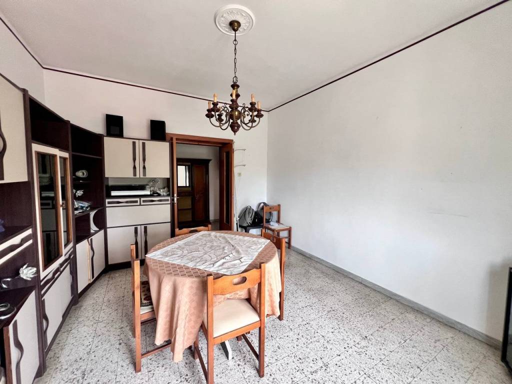 Appartamento a Brindisi in Piazza Antonio Muratori - Foto 2