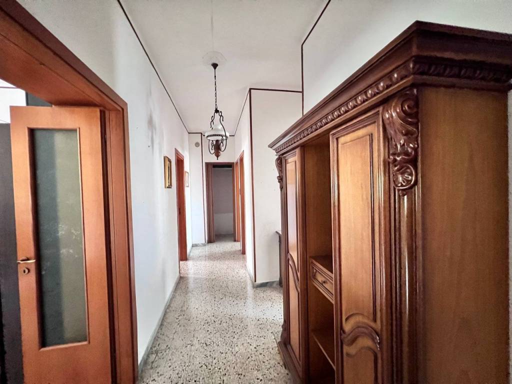 Appartamento a Brindisi in Piazza Antonio Muratori - Foto 4