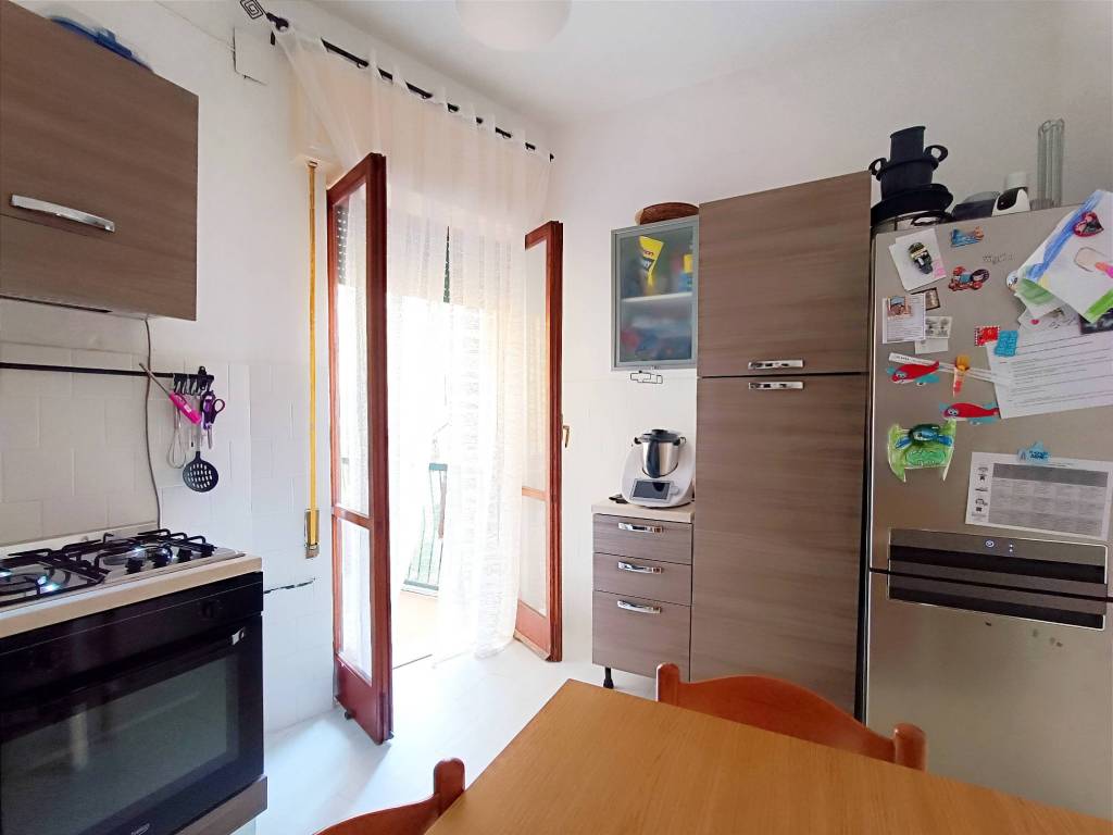 Appartamento a Brindisi in Via Severo Settimio - Foto 4