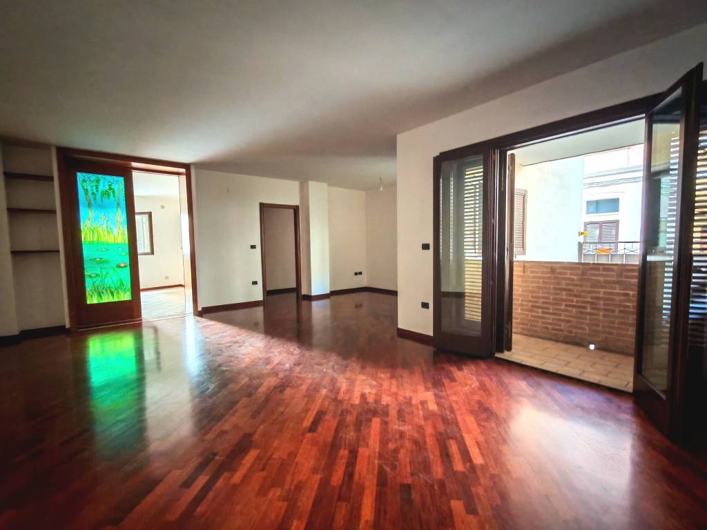 Appartamento a Brindisi in Via Cittadella Nuova - Foto 5