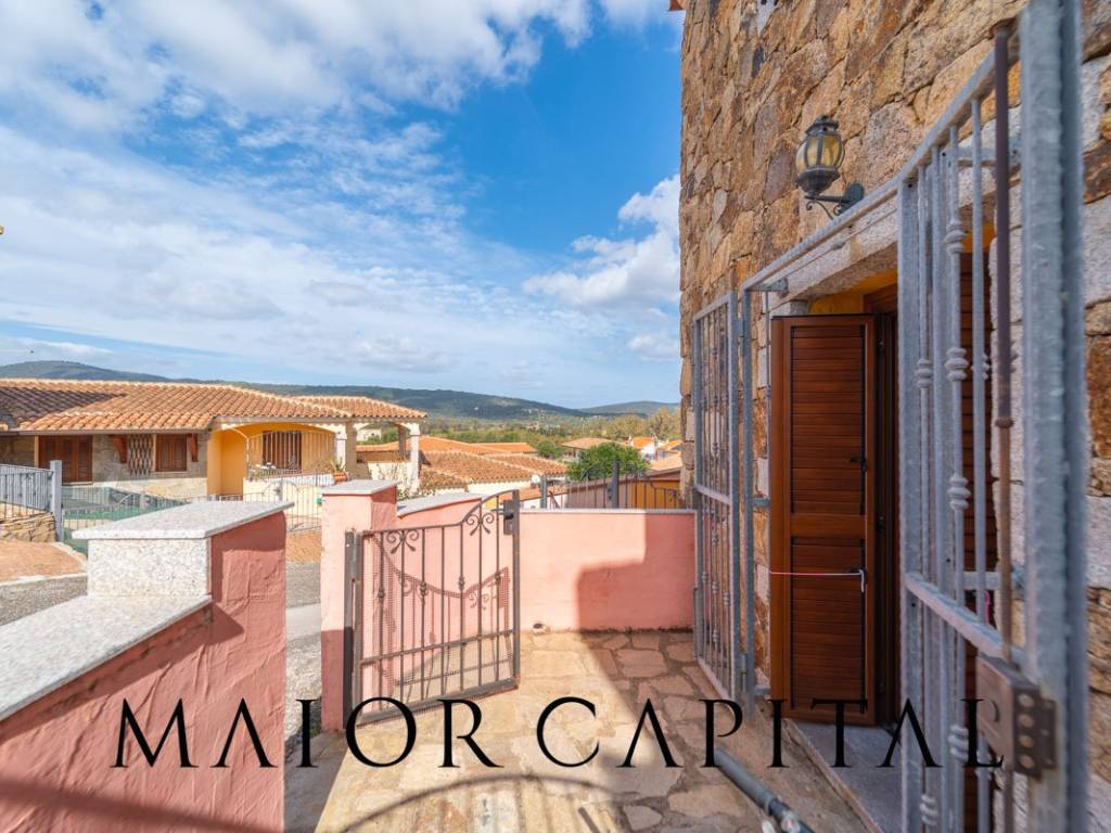 Villetta a schiera a Posada in via Grazia Deledda - Foto 3