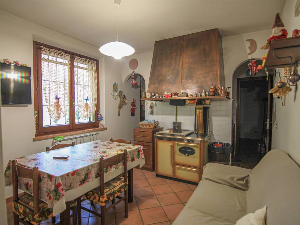 Villa a Castiglione del lago in Castiglione del lago - Foto 2