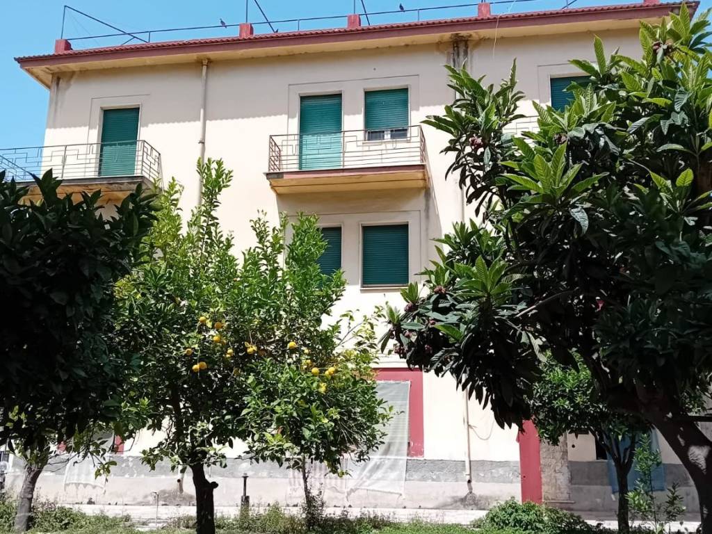 Palazzo / stabile a Bianco in Via Marchese - Foto 2