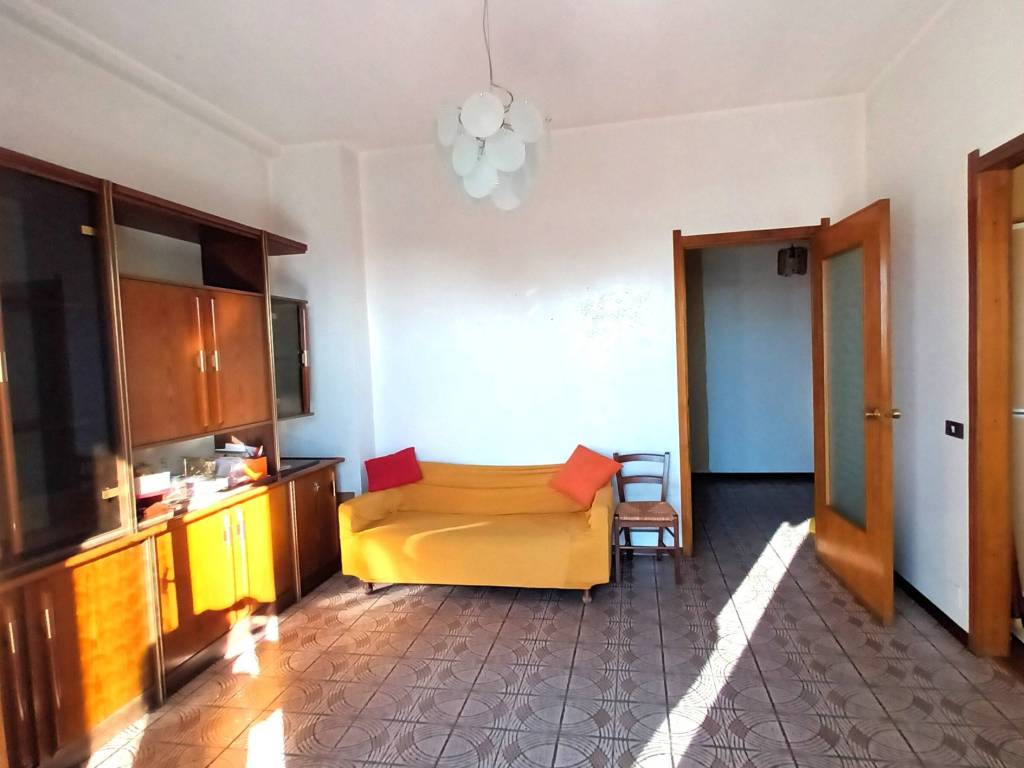 Appartamento a Varese in Via Giuseppe Giusti, 7 - Foto 4