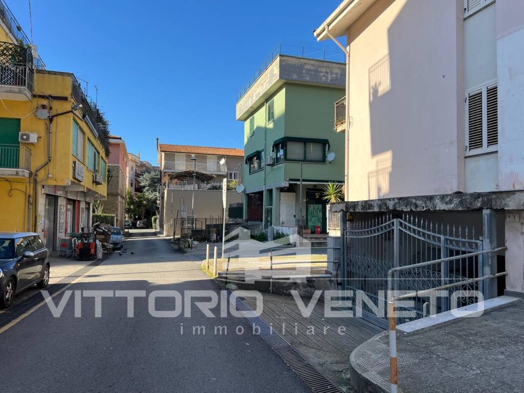 Box / garage a Agropoli in Via Giosuè Carducci, 3 - Foto 2