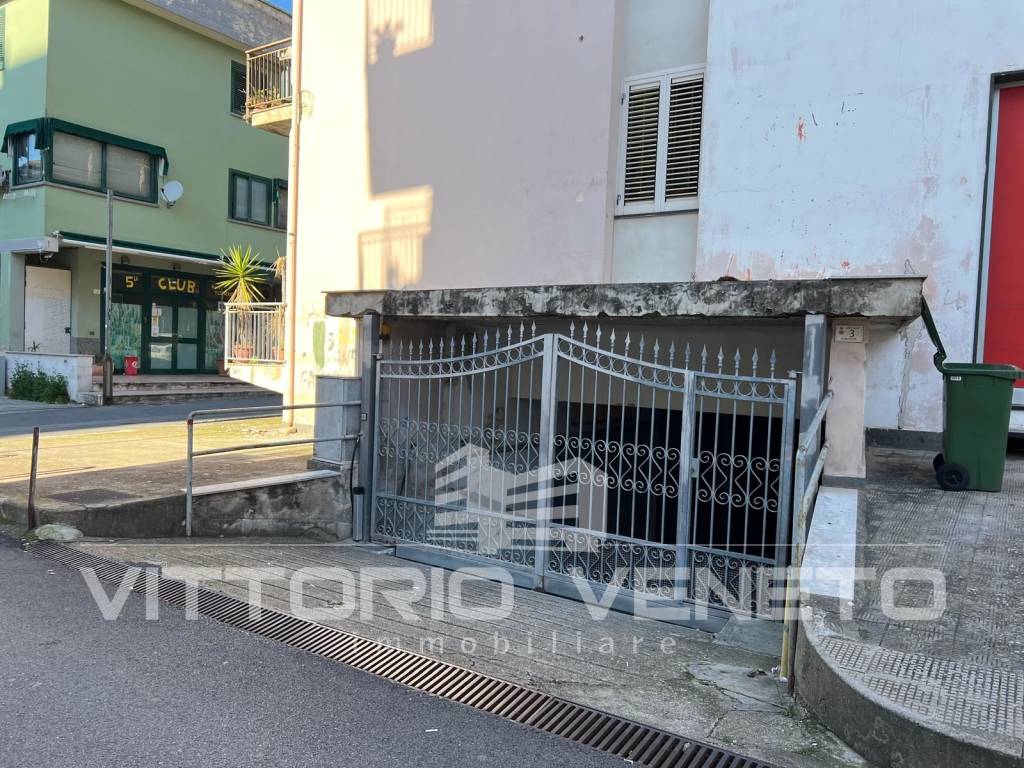 Box / garage a Agropoli in Via Giosuè Carducci, 3 - Foto 3