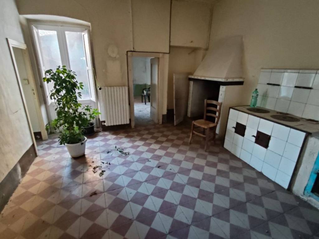 Casa indipendente a Guglionesi in Via Galterio - Foto 3