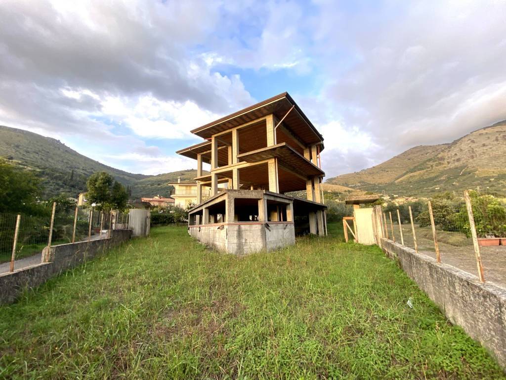 Villa a Fondi in Via delle Querce - Foto 3