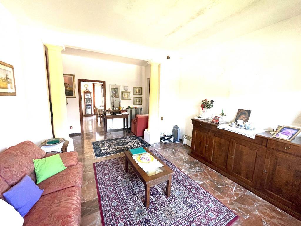 Villa a Monsummano terme in Via Risorgimento, 200 - Foto 4
