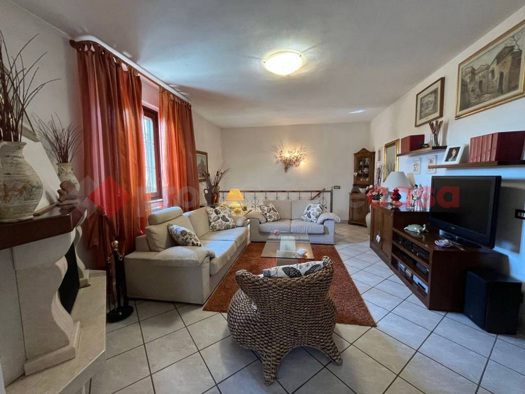 Villa a Pisa in via delle lenze, 177 - Foto 2
