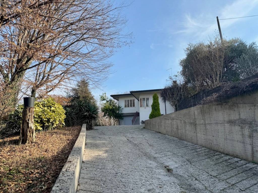 Villa a Crocetta del montello in Via Ivo L. Lollini, 11 - Foto 2