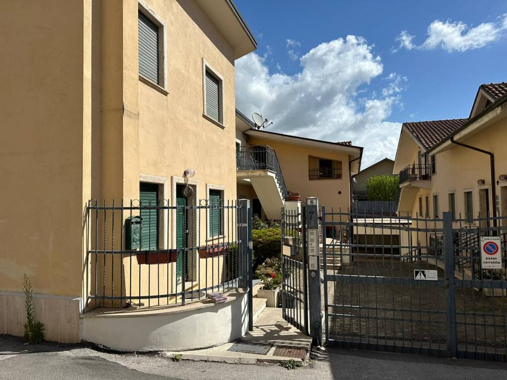 Palazzo / stabile a Avezzano in Via Gioia - Foto 3
