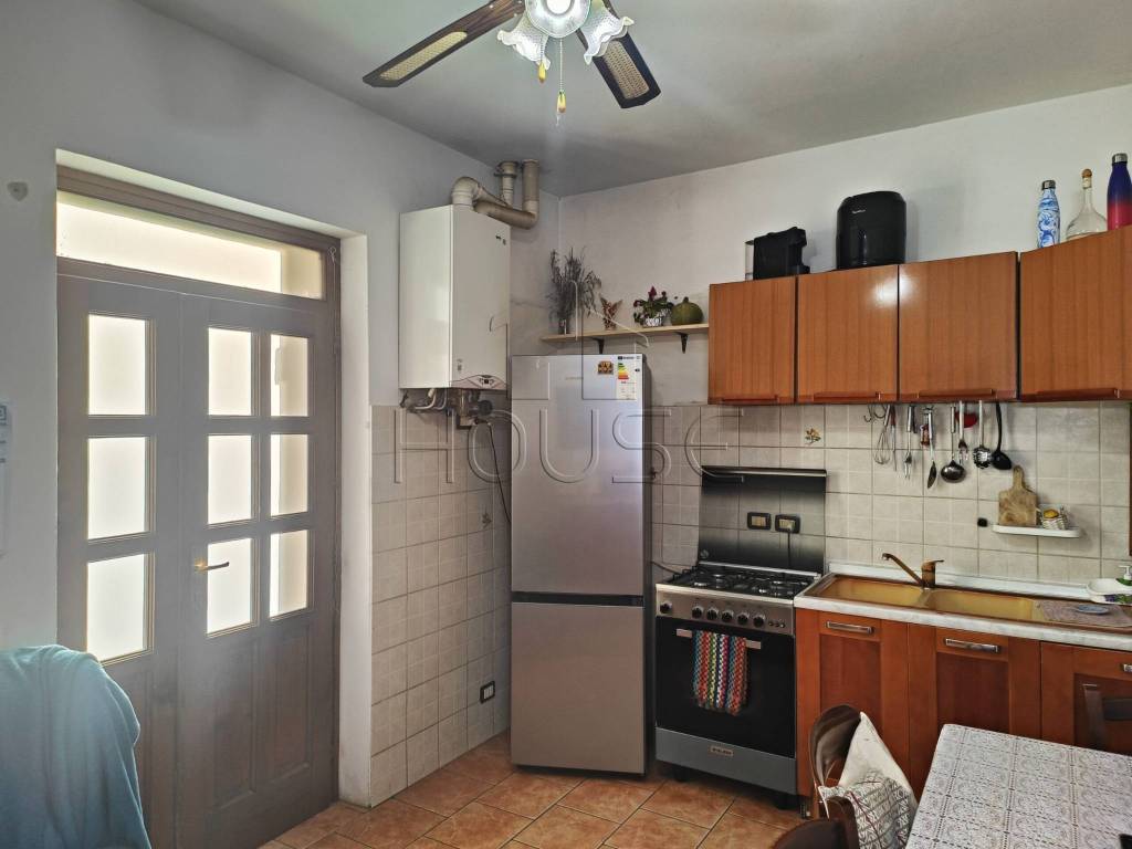 Appartamento a Umbertide in Via Collemari - Foto 3