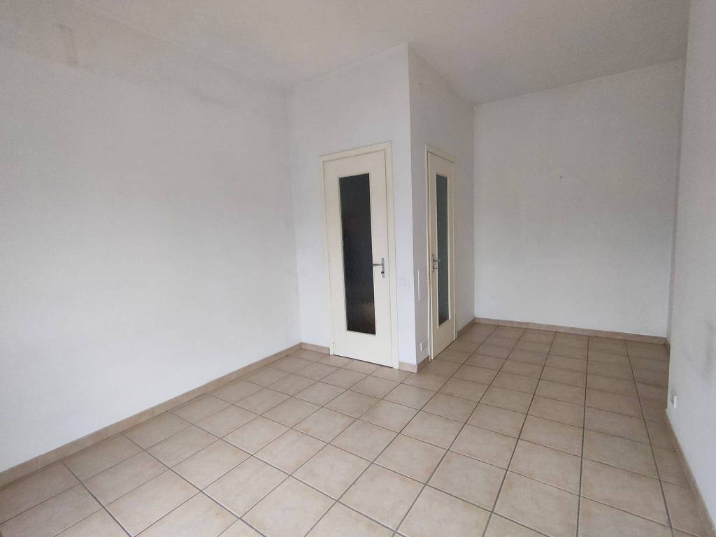 Appartamento a Asti in Via Edmondo De Amicis, 9 - Foto 4