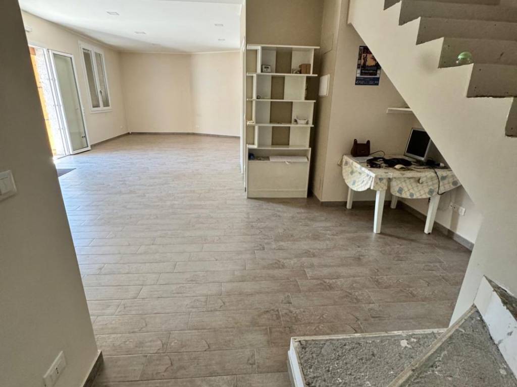 Casa indipendente a Avezzano in Via Gran Sasso - Foto 2