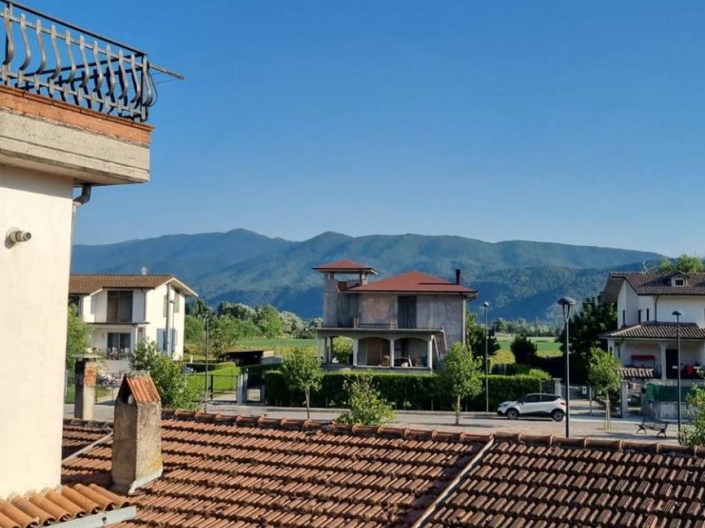 Casa indipendente a Avezzano in Via Raffaello Sanzio - Foto 5