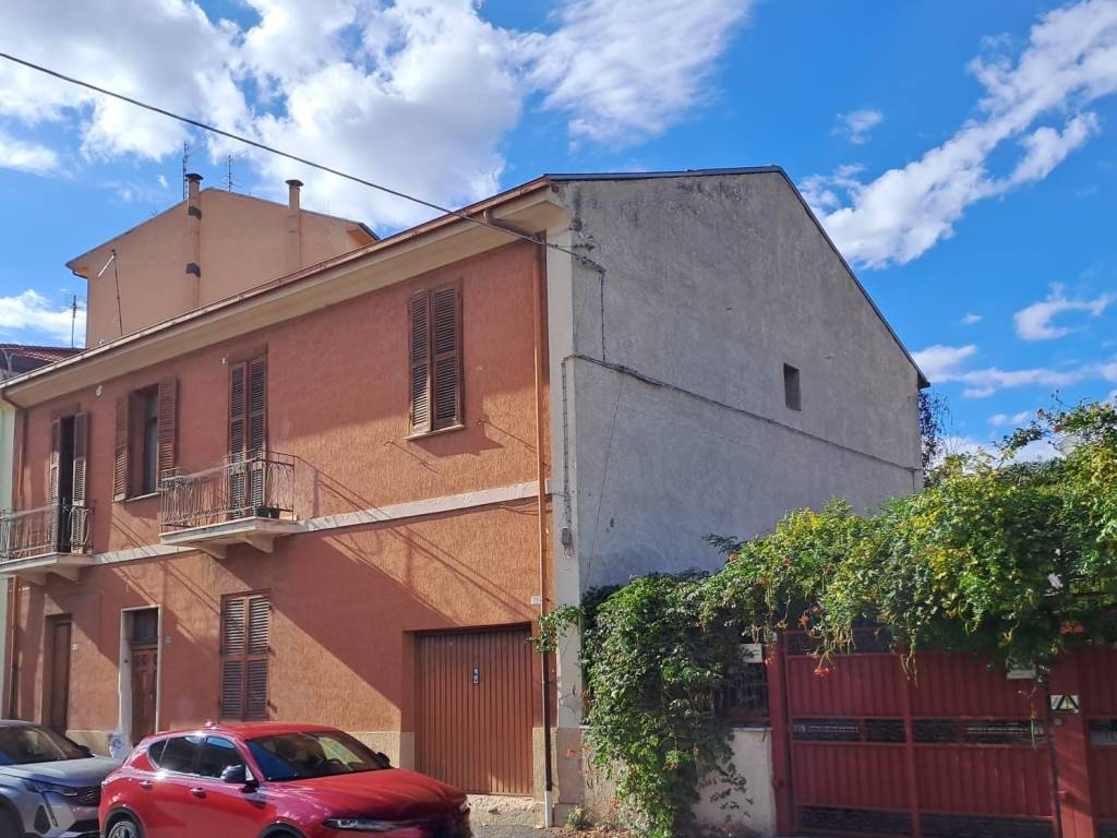 Casa indipendente a Avezzano in Via Giovanni Amendola - Foto 3