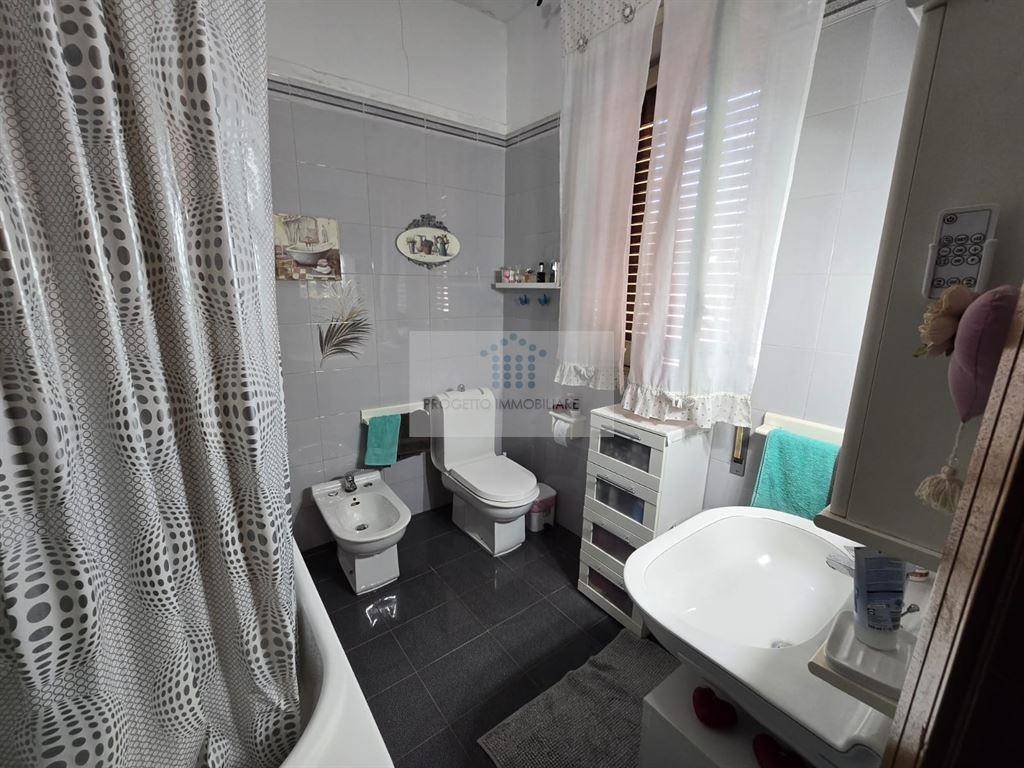 Appartamento a Siracusa in via daniele monteleoni - Foto 4