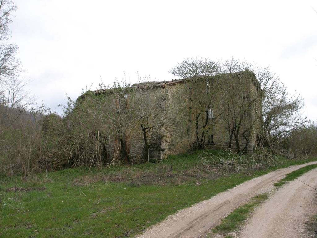 Rustico / casale a Apecchio in Vocabolo Molino Val di Caselle - Foto 4