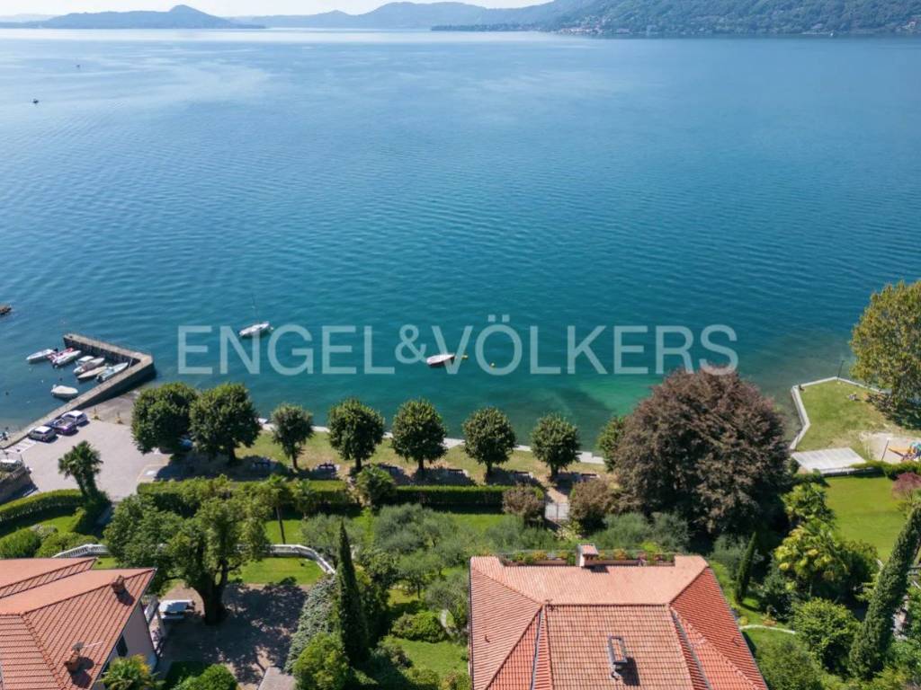 Appartamento a Leggiuno in Via Lago Maggiore - Foto 4