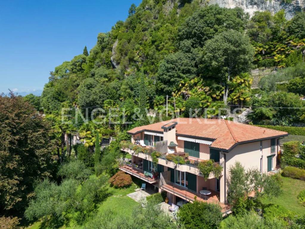 Appartamento a Leggiuno in Via Lago Maggiore - Foto 5