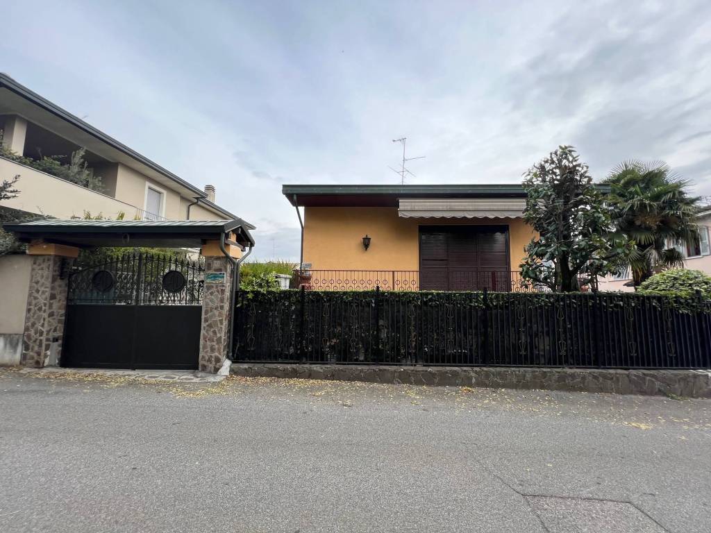Villa a Sant'angelo lodigiano in Via Lazzaretto, 21 - Foto 3