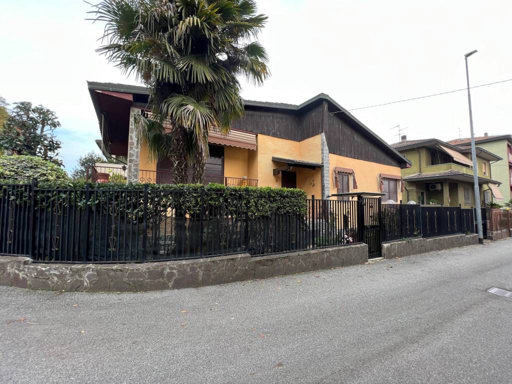 Villa a Sant'angelo lodigiano in Via Lazzaretto, 21 - Foto 4