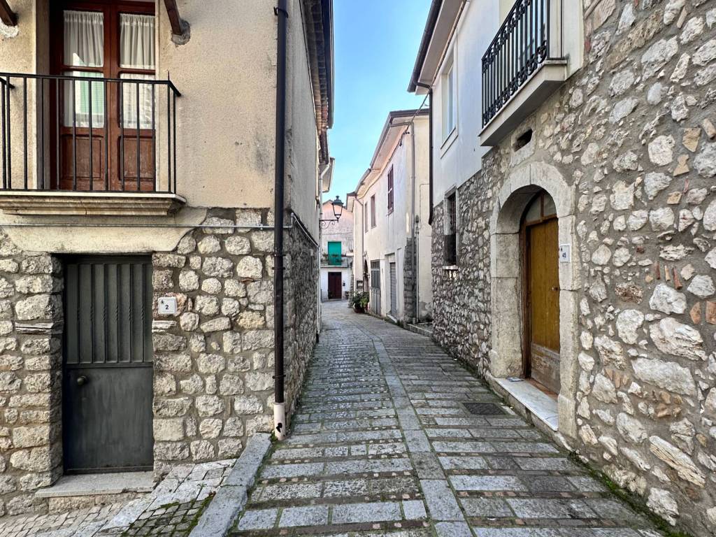 Casa indipendente a Cautano in Via Roma - Foto 4