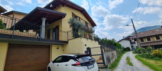 Villa a Brivio in Via Malpensata, 5 - Foto 2