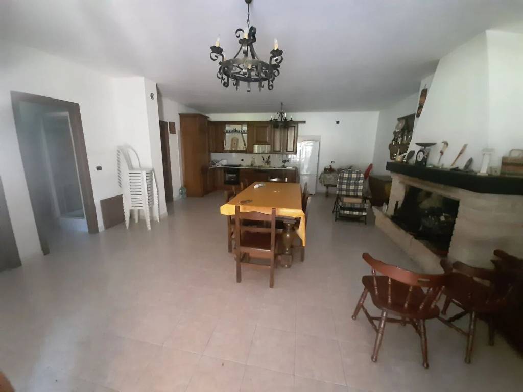 Villa a Castellafiume in Via Napoli S.N.C. - Foto 5