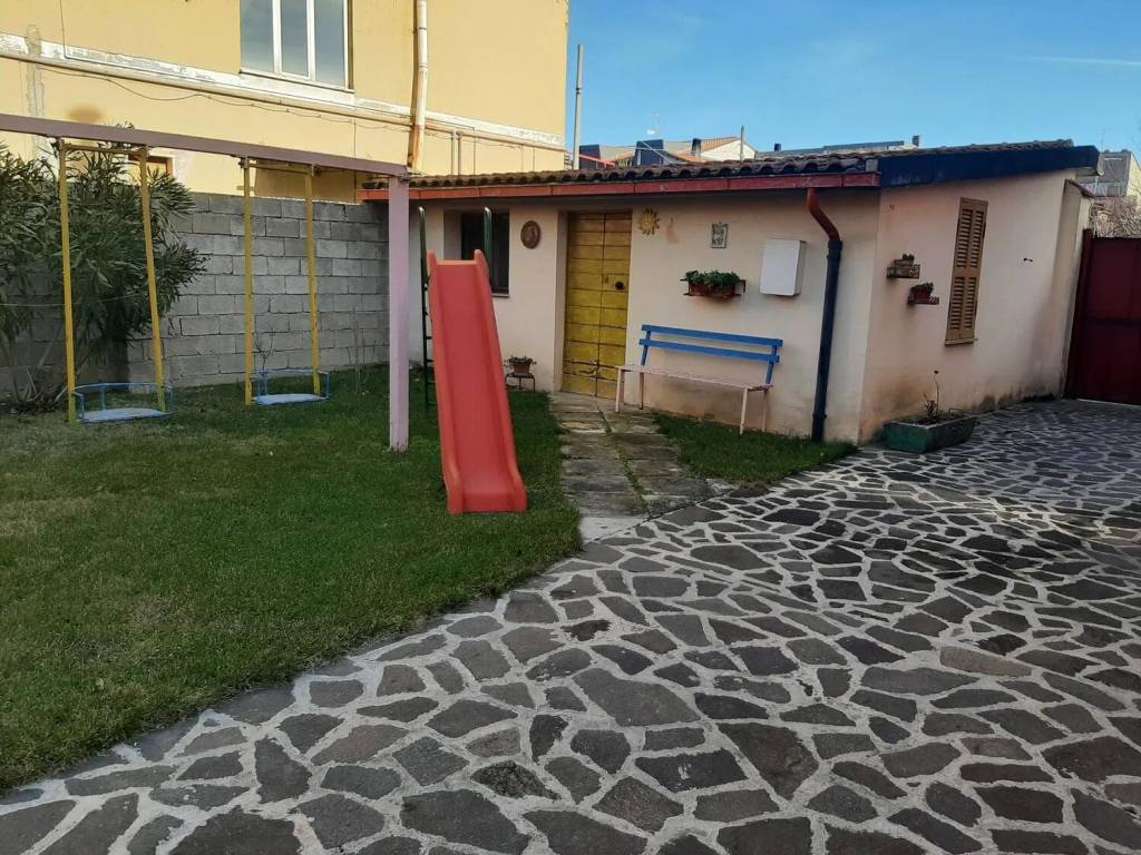 Villa a Avezzano in Via Bologna S.N.C. - Foto 2