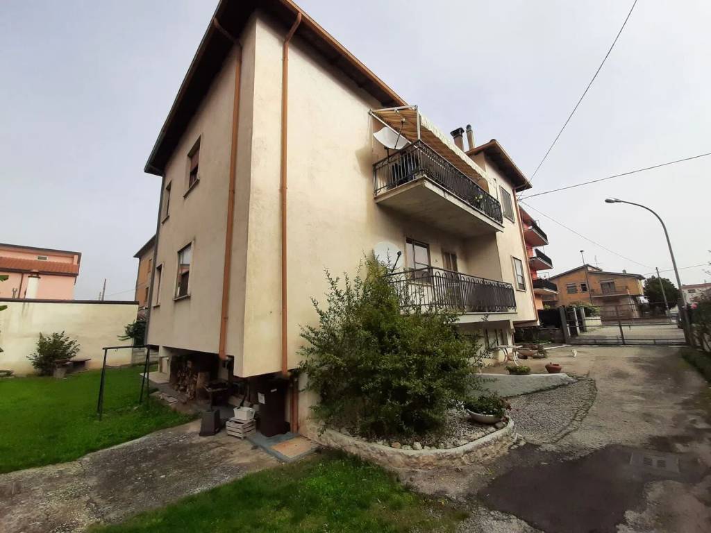 Villa a Avezzano in Via Del Pioppo S.N.C. - Foto 5
