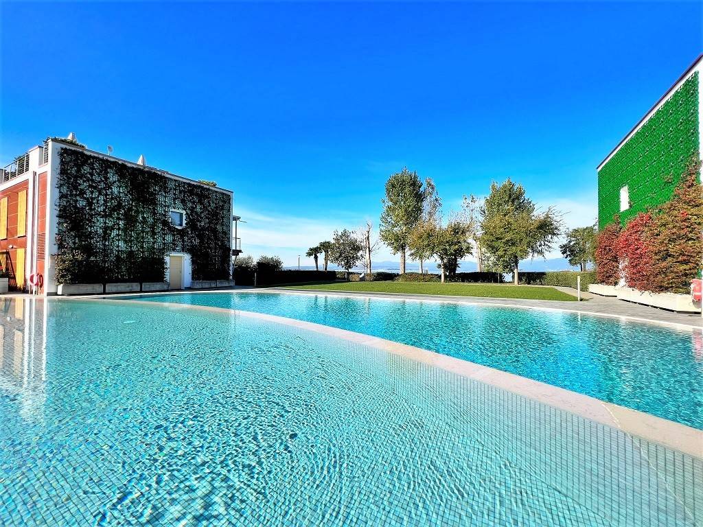 Appartamento a Peschiera del garda in Lungolago Giuseppe Garibaldi - Foto 3