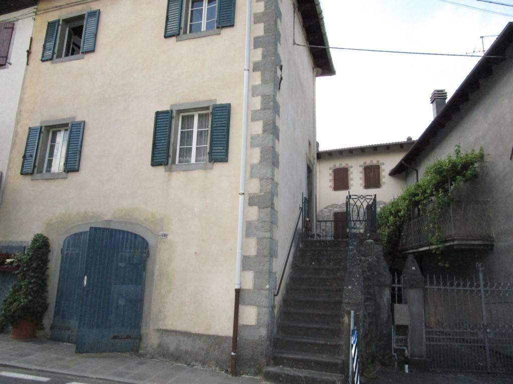 Casa indipendente a Pievepelago in Piazza Domenico Ricci, 19 - Foto 3