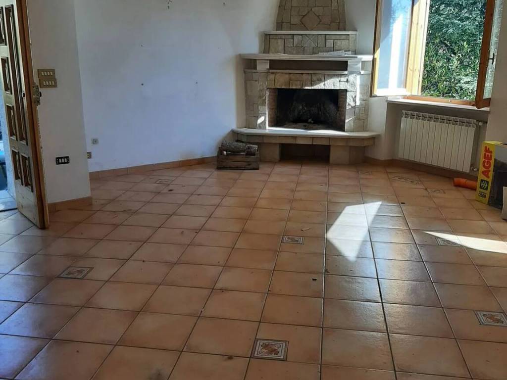 Villa a Aielli in Via Stazione S.N.C. - Foto 2